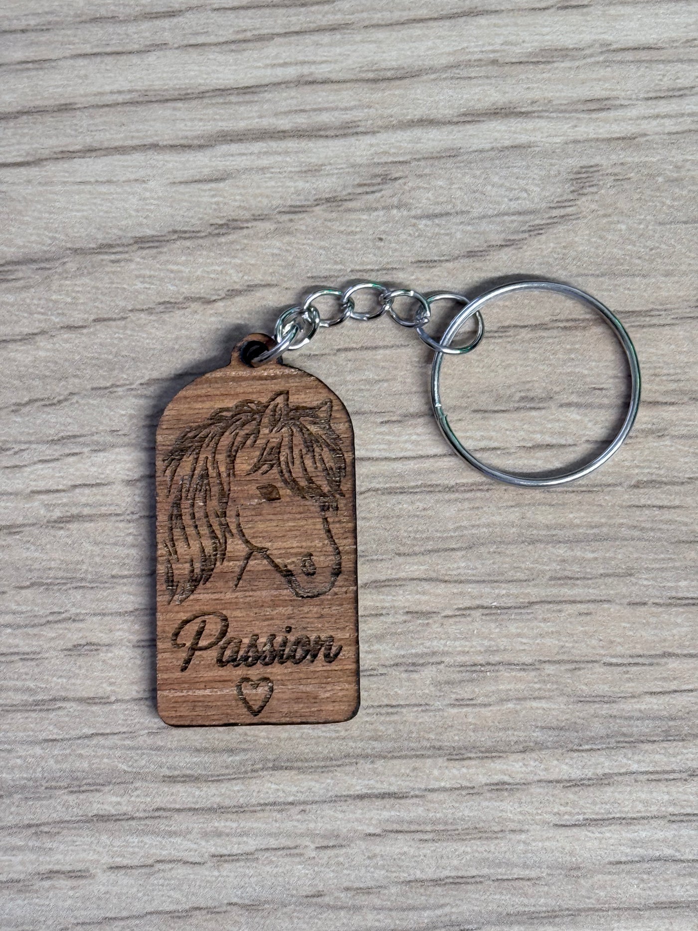 Porte-clés en bois gravé Passion Cheval
